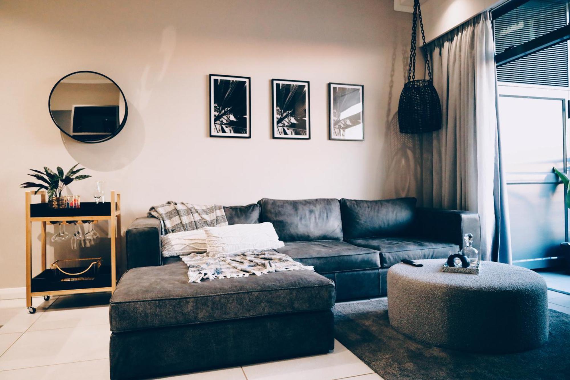 Menlyn Maine Luxury - Penthouse 1217 Pretoria